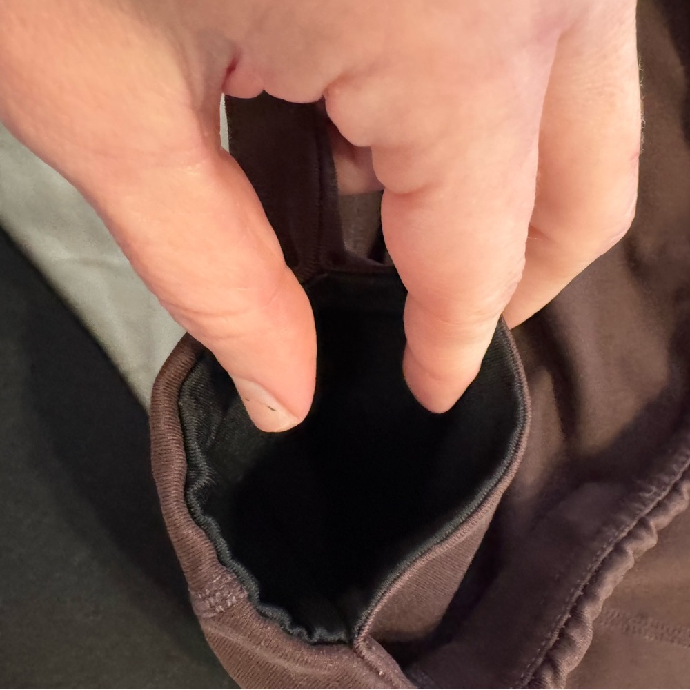 High Rise Athletic Shorts with Pockets - Picture 5 of 6